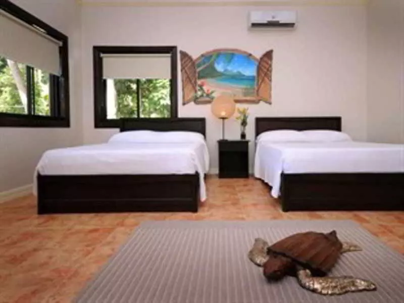 هتل Tiki Beach Resort