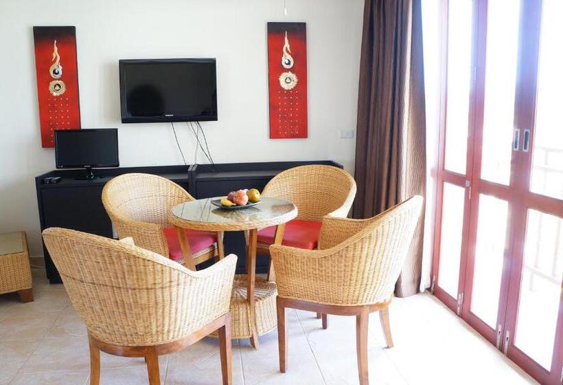 호텔 The Oriental Tropical Beach At Vip Resort