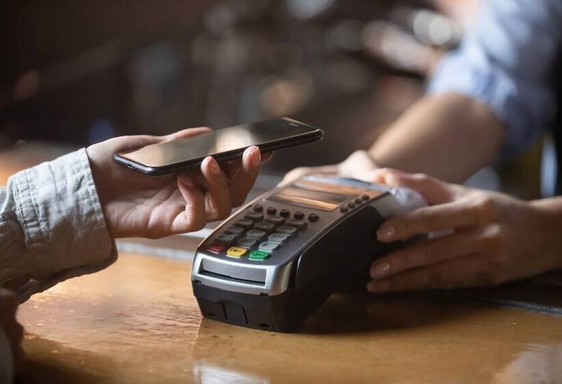 La Maison Hotel   Boardinghouse