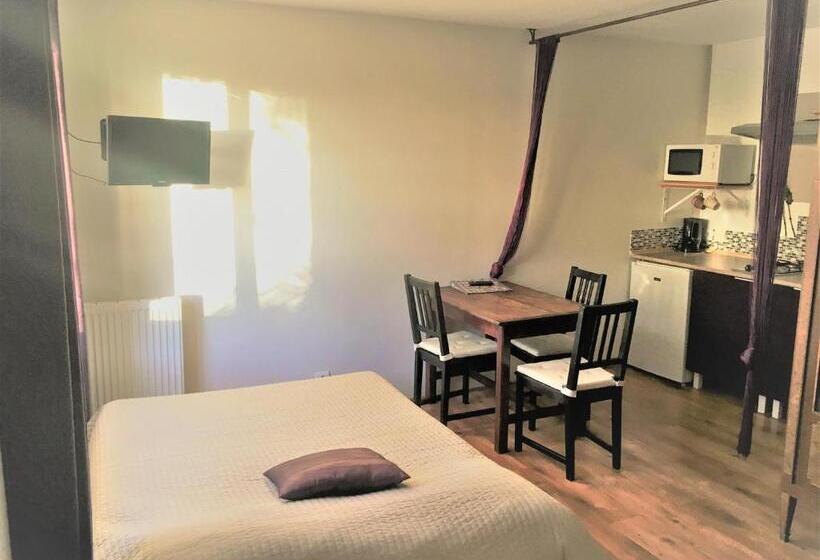 مبيت وإفطار Chambres D Hôtes La Vallée Des Vignes