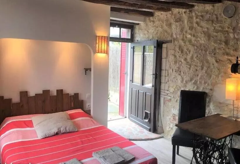 مبيت وإفطار Chambres D Hôtes La Vallée Des Vignes