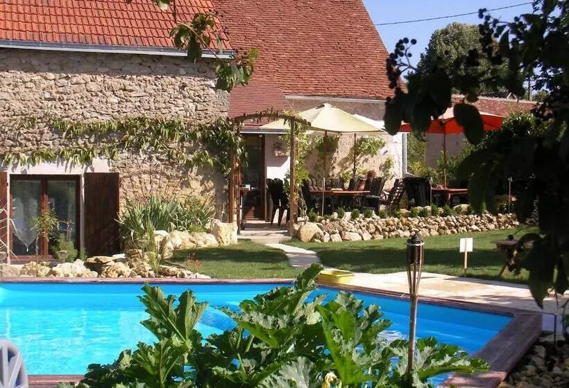 مبيت وإفطار Chambres D Hôtes La Vallée Des Vignes