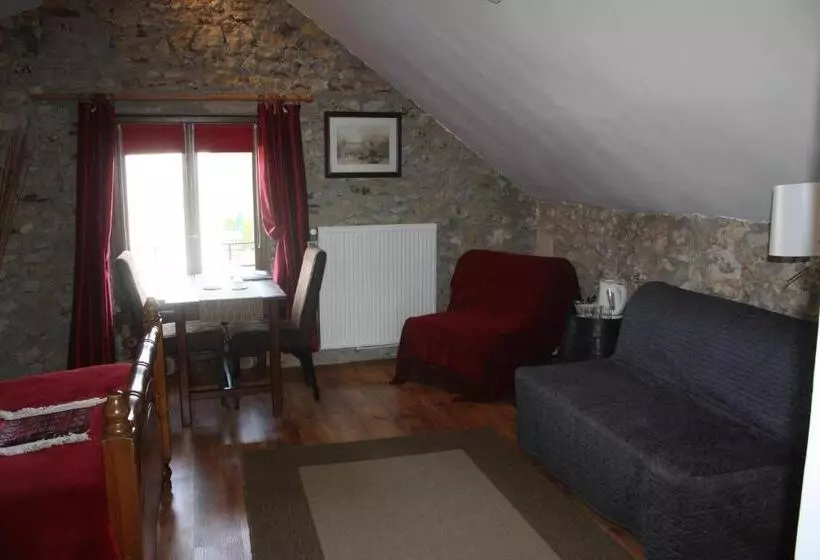 مبيت وإفطار Chambres D Hôtes La Vallée Des Vignes