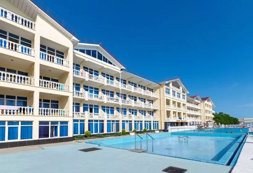 בית מלון כפרי Akvaloo