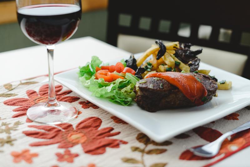 Altos Ushuaia Hotel & Resto