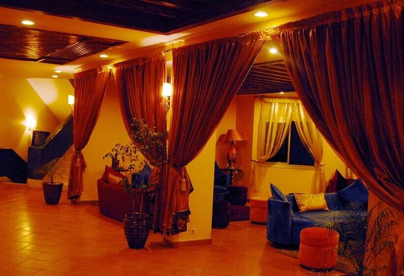 Отель Continental Khénifra