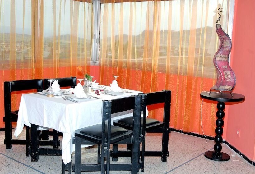 Отель Continental Khénifra