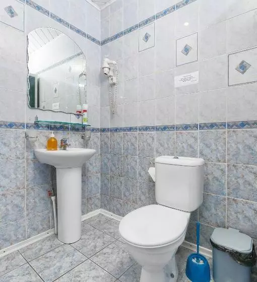 Отель Balthouse