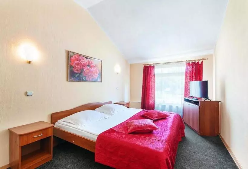 Отель Balthouse