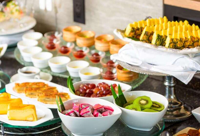 هتل Best Western Okinawa Onna Beach