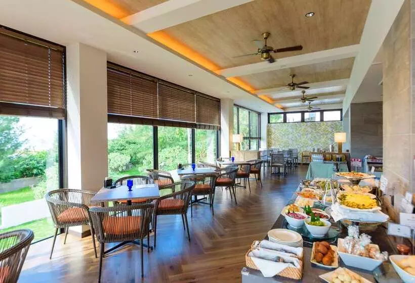 ホテル Best Western Okinawa Onna Beach