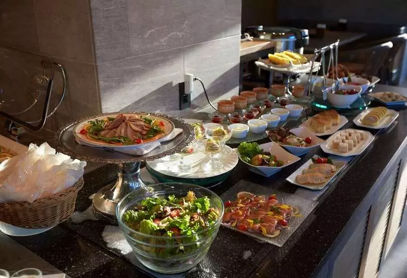 ホテル Best Western Okinawa Onna Beach