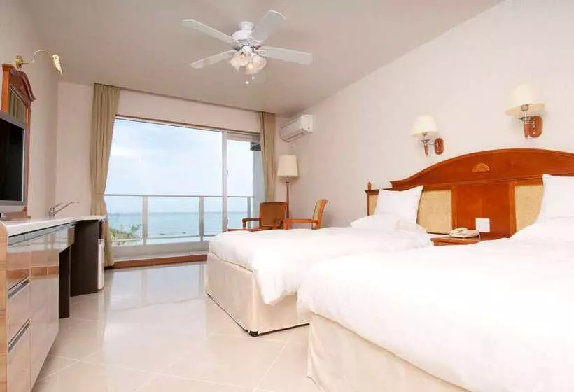ホテル Best Western Okinawa Onna Beach