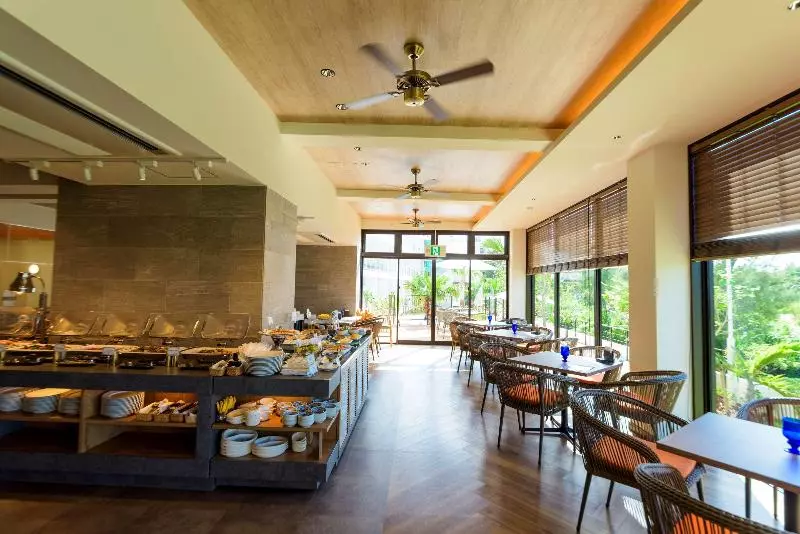 ホテル Best Western Okinawa Onna Beach