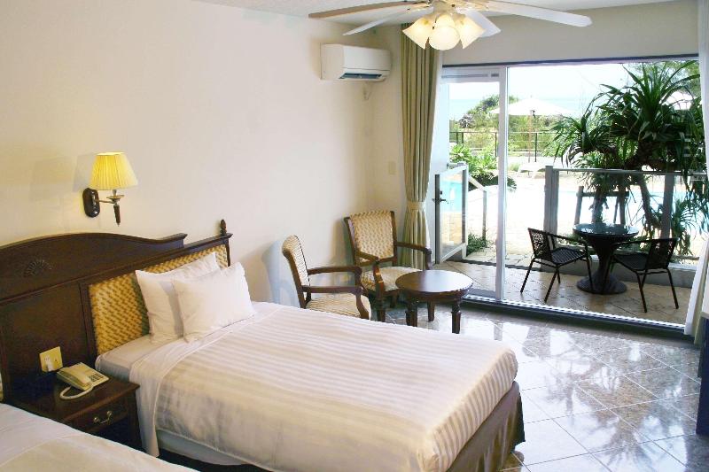 هتل Best Western Okinawa Onna Beach