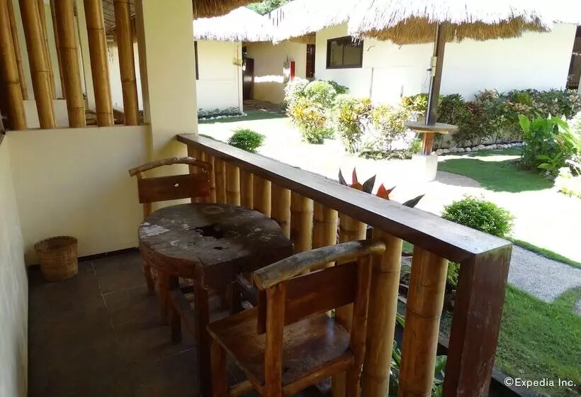 호텔 Chiisai Natsu Resort Panglao