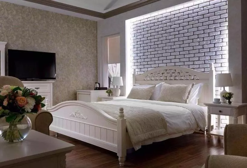 Hotelli De Gaulle Boutique
