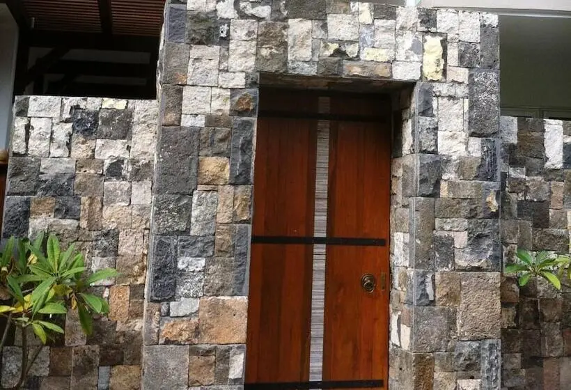 هتل Dodola Lodge