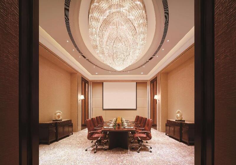 Grand Hotel Haikou