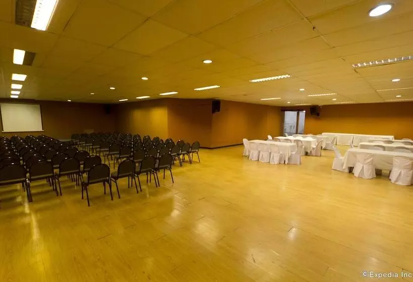 Szálloda Holiday Spa