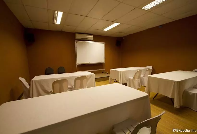 Szálloda Holiday Spa