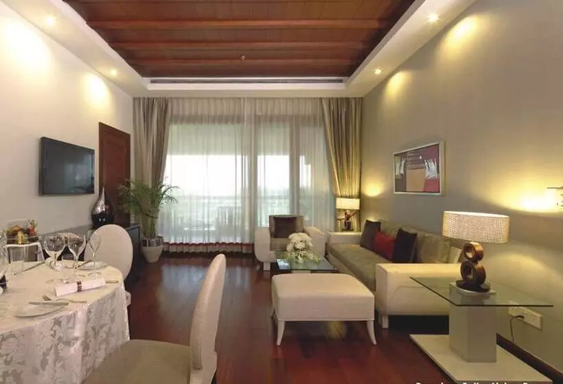 Hotel Jaypee Greens Golf And Spa Resort