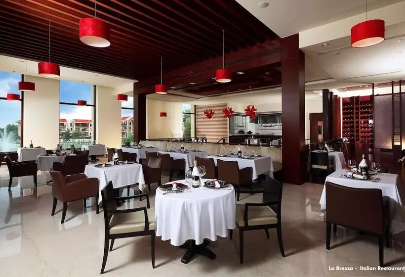 Hotel Jaypee Greens Golf And Spa Resort