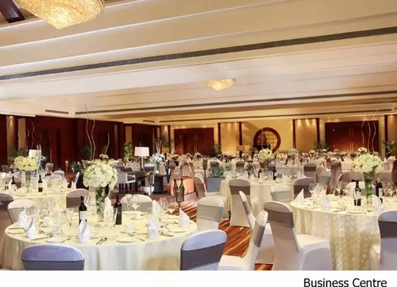 Hotel Jaypee Greens Golf And Spa Resort