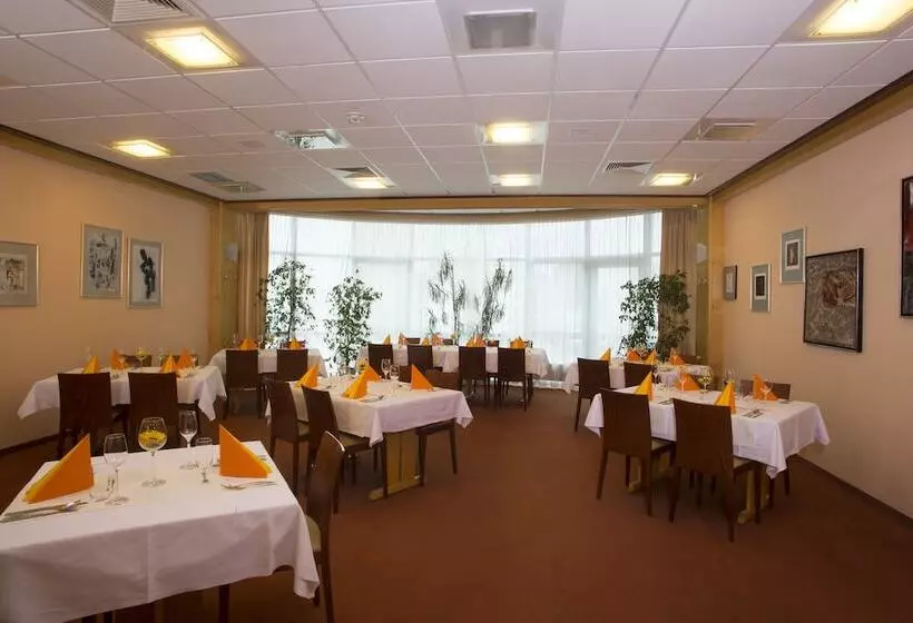 هتل Krek Superior