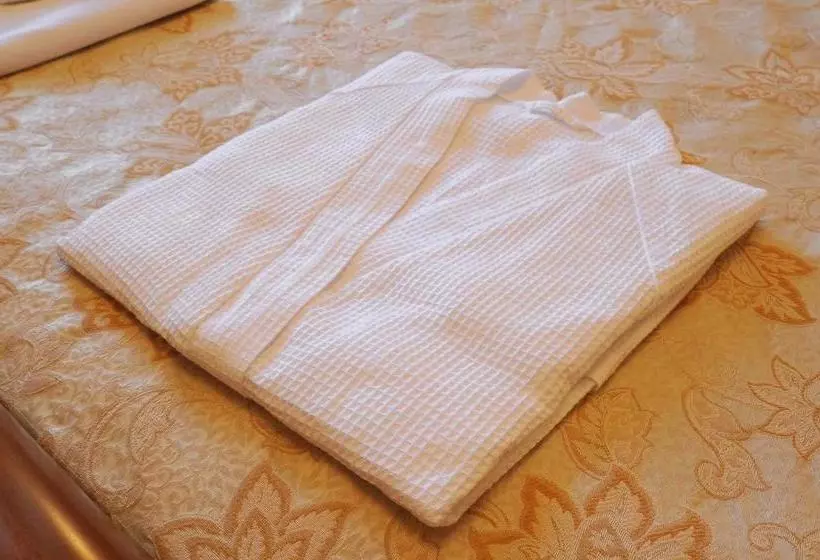 Отель Lermontov