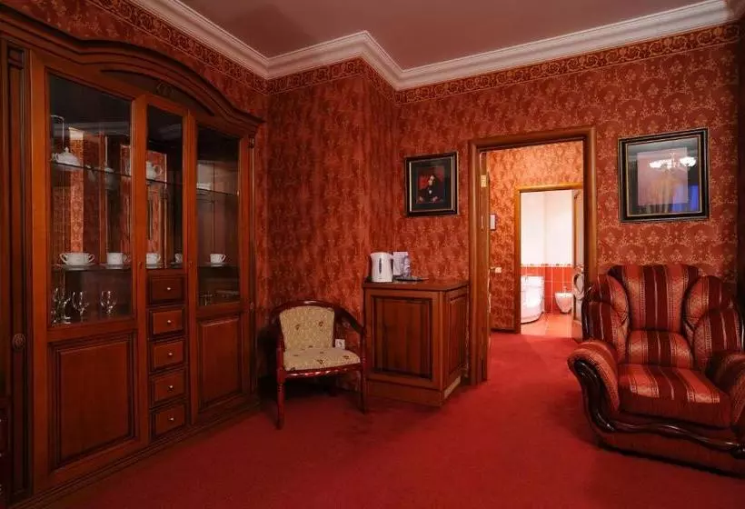 Отель Lermontov