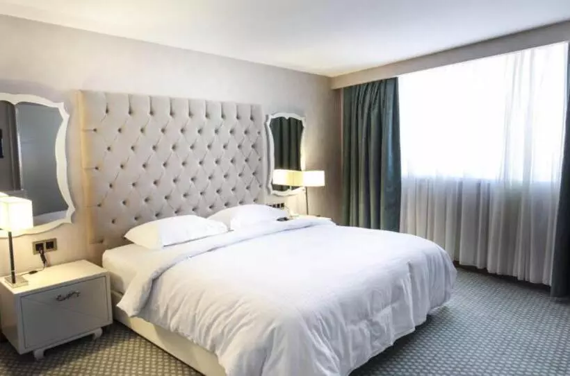 Nevali Hotel & Convention Center