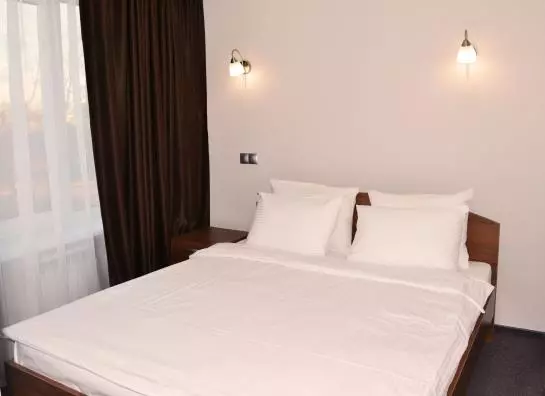 호텔 Polyot Krasnoyarsk