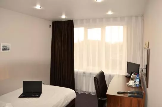 호텔 Polyot Krasnoyarsk