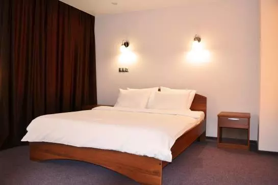 호텔 Polyot Krasnoyarsk