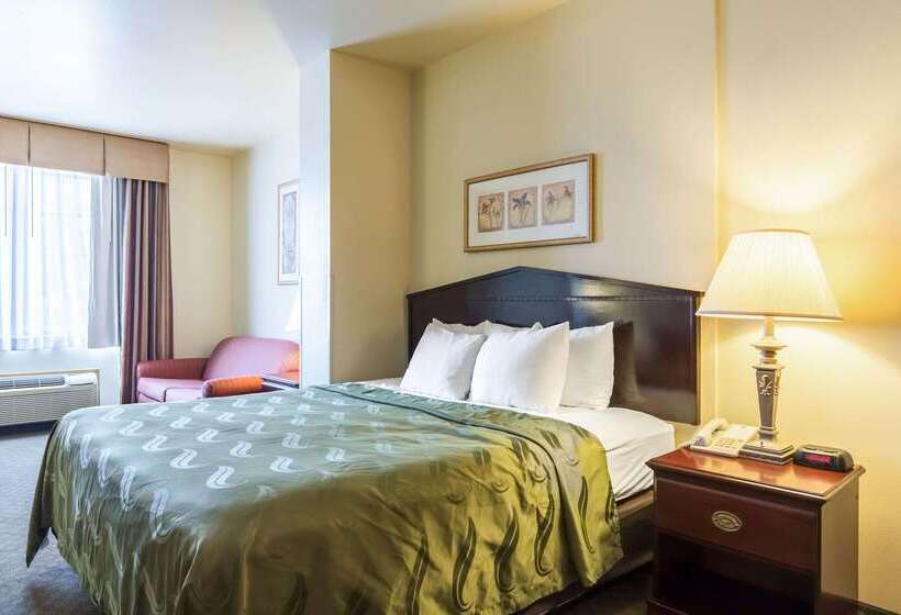 فندق Quality Inn & Suites Alma   Fort Smith Northeast