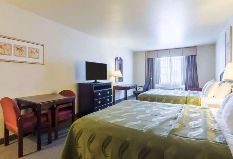 호텔 Quality Inn & Suites Alma   Fort Smith Northeast