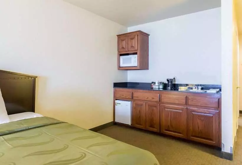 호텔 Quality Inn & Suites Alma   Fort Smith Northeast