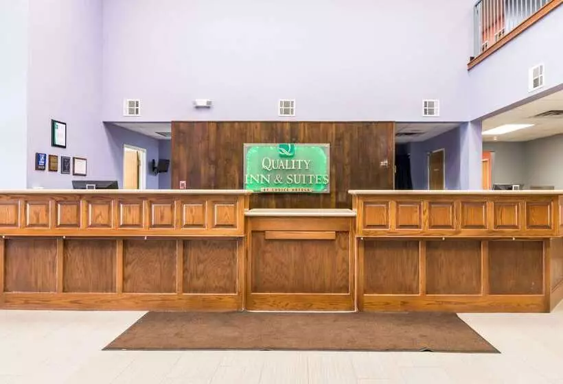호텔 Quality Inn & Suites Alma   Fort Smith Northeast