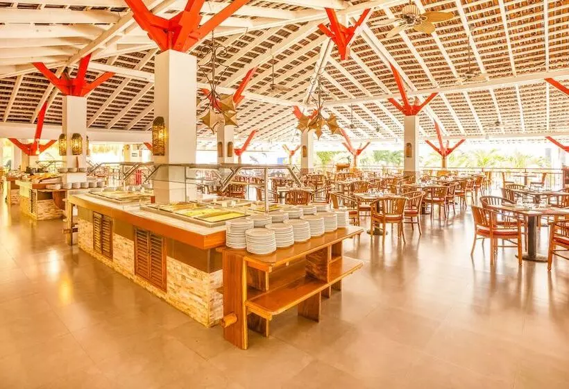هتل Royal Decameron Salinitas All Inclusive