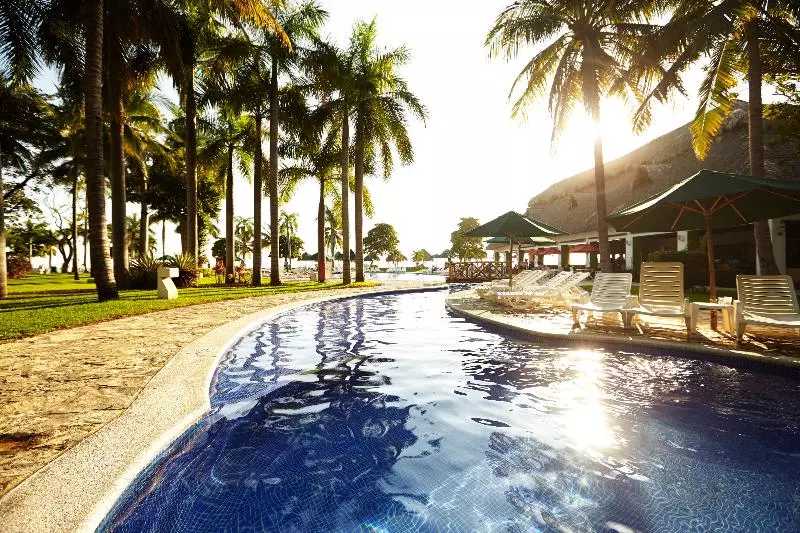 هتل Royal Decameron Salinitas All Inclusive