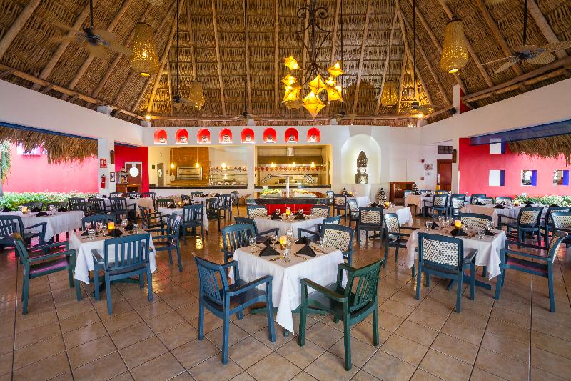 هتل Royal Decameron Salinitas All Inclusive