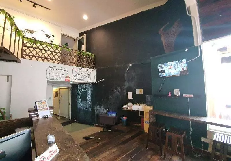 Hotelli Spot On 89698 Budget Inn