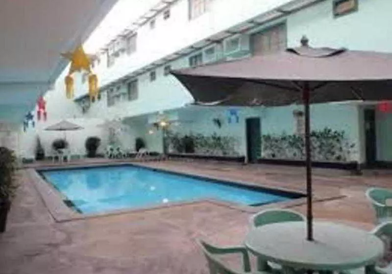 ホテル The Contemporary