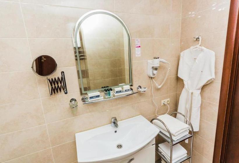 هتل Valeri Classic