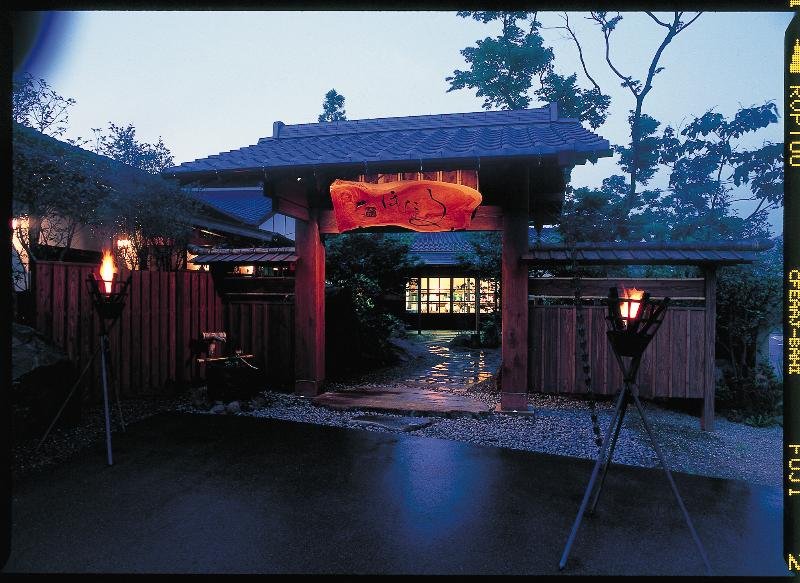 فندق Yufunooyado Hotaru