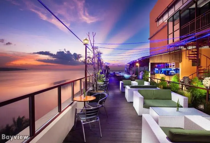 Lion Hotel & Plaza