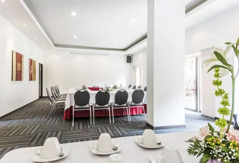 Travelers Condominio Plenitud