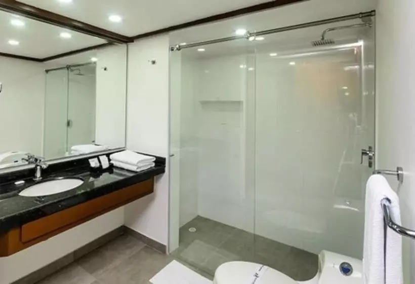 Travelers Condominio Plenitud