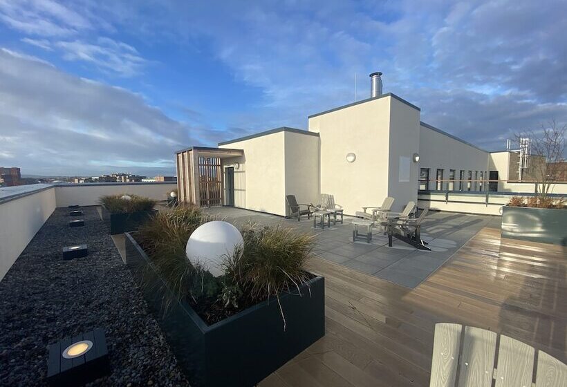 Fromhere Cork Street Self Catering